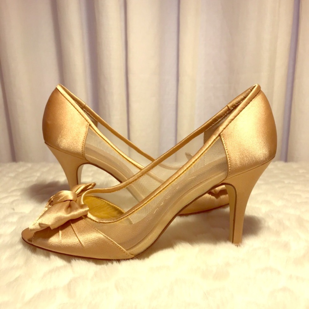 Nina shoes 7.5M